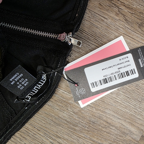 PrettyLittleThing Black Zippered Corset - Picture 2 of 4